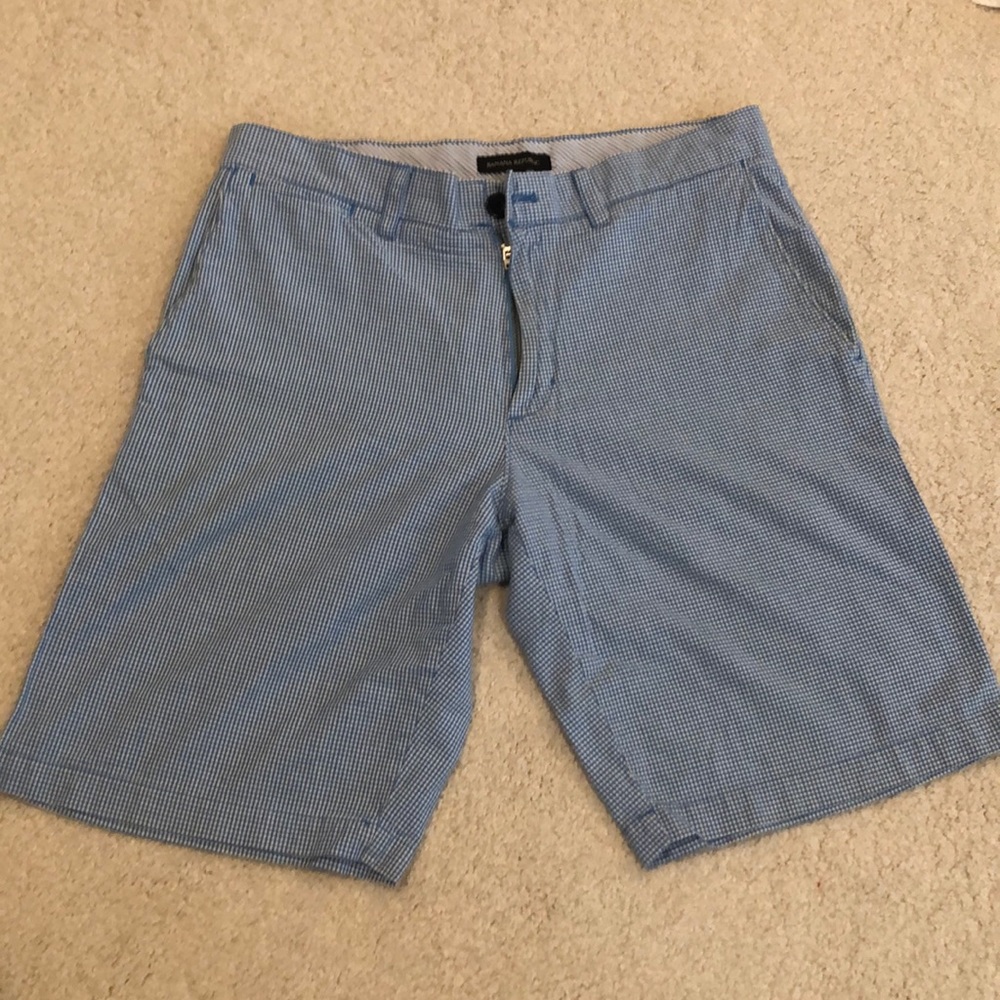 Banana Republic Light Blue Gingham 31” Waist Short